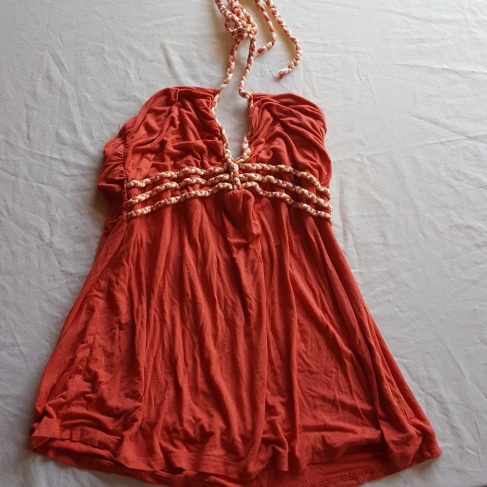 Halter tank